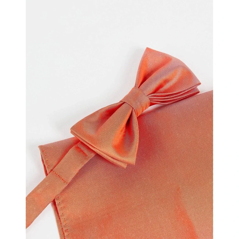 Devil's Advocate Pocket Square and Bow Tie Set New in Box in Orange MSRP $66